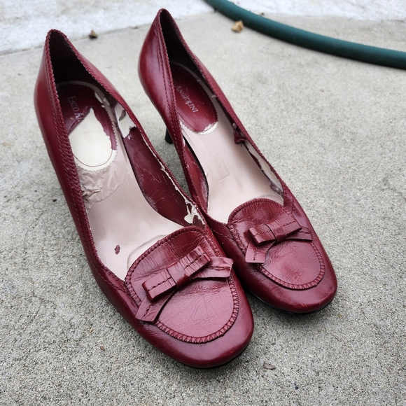 Vintage red bow kitten heels - Picture 1 of 9